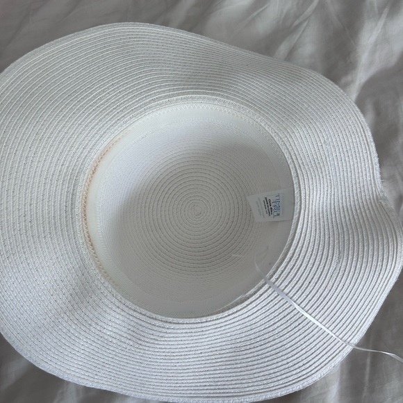 Time and Tru Classic White Wide-Brim Hat - Picture 6 of 9